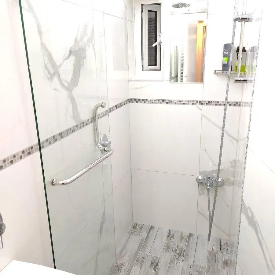 Promenade Apartment With Sea View Thessaloníki Grekland