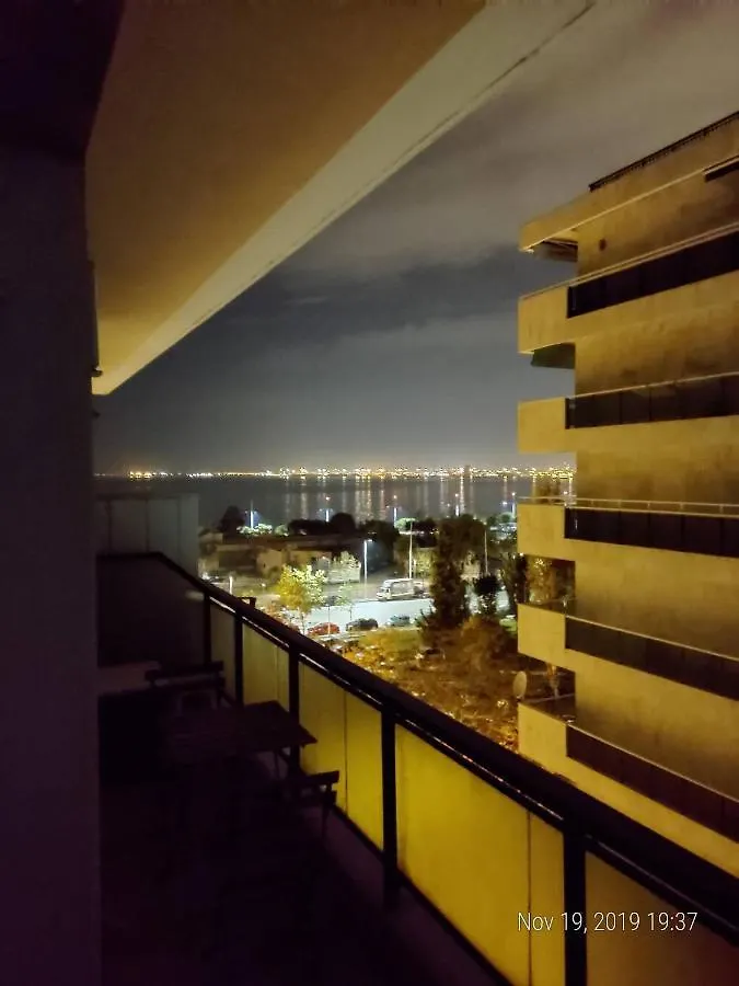 Promenade Apartment With Sea View Thessaloniki